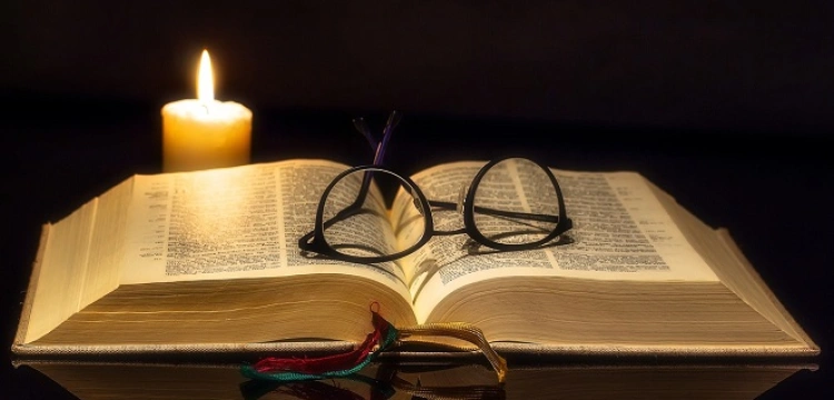 Francja. Wzrasta sprzedaż Biblii