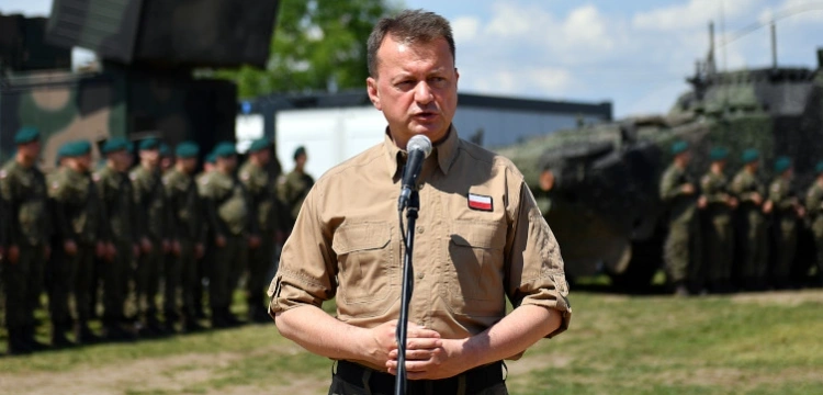 Błaszczak złożył życzenia żołnierzom z okazji święta Wojska Polskiego