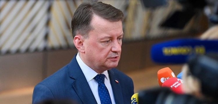 Szef MON: Jesteśmy gotowi szkolić w Polsce ukraińskich pilotów w ramach misji UE