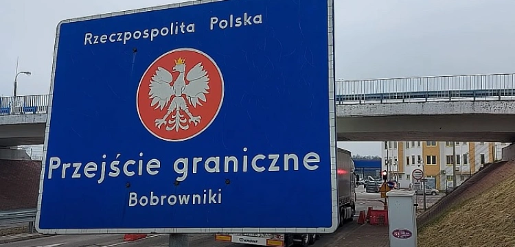 Histeryczna reakcja Białorusi po zamknięciu przejścia granicznego w Bobrownikach