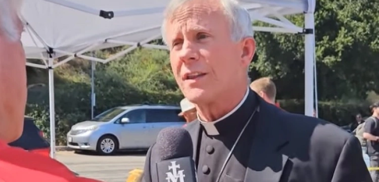 Bp Joseph Strickland: Aktywni homoseksualiści i cudzołożnicy nie mogą przyjmować Komunii św.