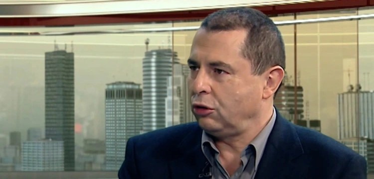 Bronisław Wildstein: Uderzanie w Jana Pawła II ma osłabić polską religijność