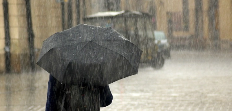 Uwaga! Drastyczne zmiany pogody. IMGW wydał ostrzeżenia aż dla 10 województw