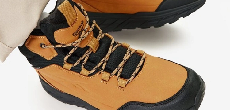 Jak wybrać wygodne buty męskie na zimę? [Materiał promocyjny]