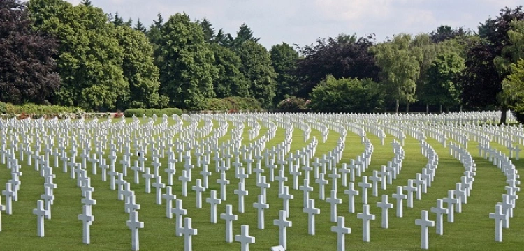 Wojna... Czy można kochać bliźniego i go zabić?