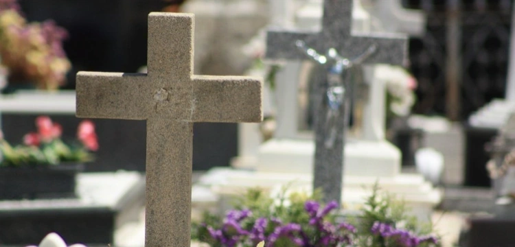 Dwa święta, które łączą radość i łzy