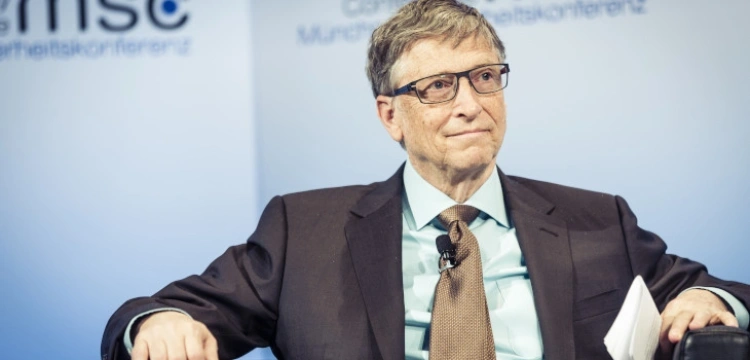 Gates przeprasza za kontakty z Epsteinem i Rosjankami