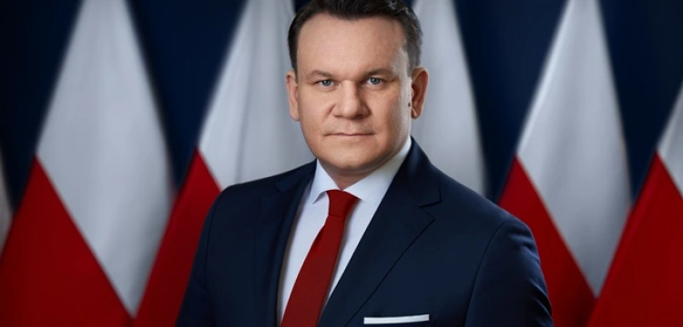 D. Tarczyński dla Frondy: Tusk nie jest budowniczym, tylko pomagierem Niemców