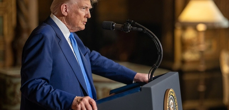 Niemcy: Zełenski i Putin walczą o umysł Trumpa