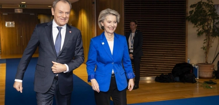 Kuźmiuk: Intensywna spłata zobowiązań - Tusk zgłosi von der Leyen na szefową KE