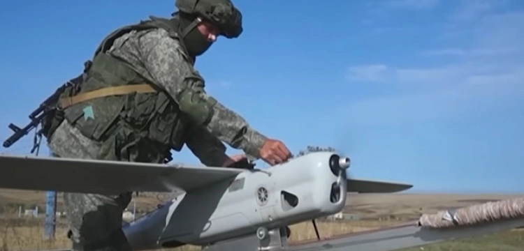 Iran odmawia Rosji ws. dronów. Wywiad USA ma wątpliwości