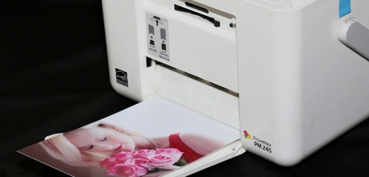 Jak wybrać idealny tusz do Twojej drukarki i nie przepłacić? [Materiał promocyjny]