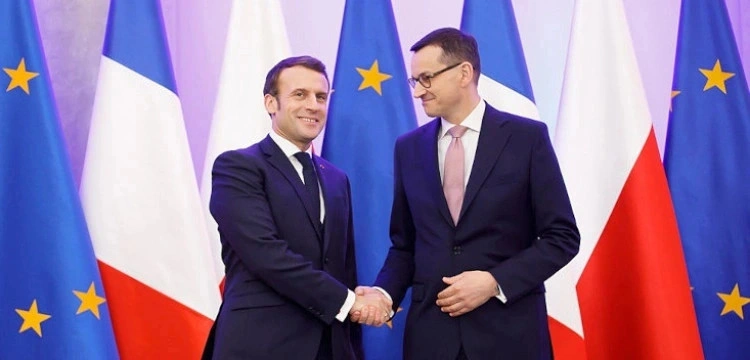 Premier rozmawiał z Macronem. Poruszono temat KPO