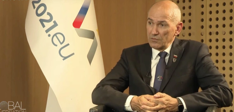 Jansza wzywa Słoweńców do kupowania broni. W tle nielegalni imigranci