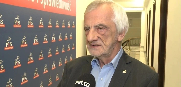 O co chodzi KE? Prof. Terlecki nie ma wątpliwości: Chcą zablokować środki przed wyborami