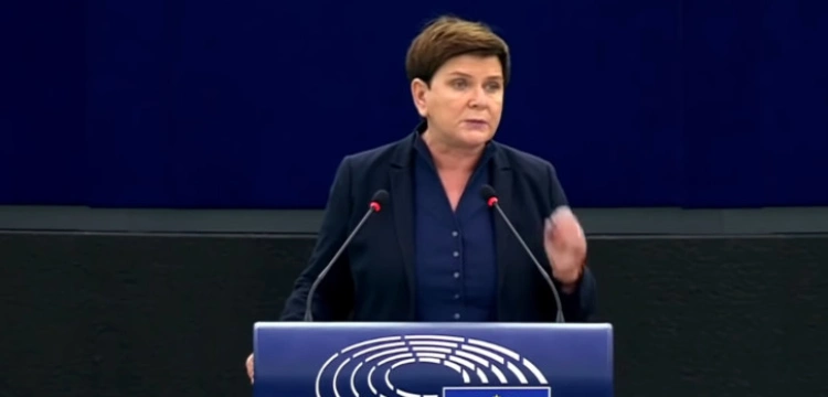 Beata Szydło: PE poucza nas o praworządności, a sam gardzi polską Konstytucją