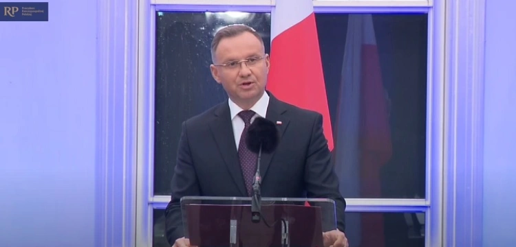 Prezydent Duda po konsultacjach w Hadze: Szczyt NATO w Wilnie będzie kluczowy [Wideo]