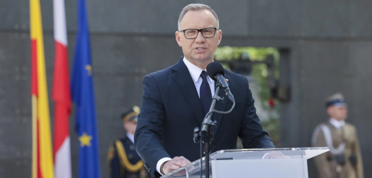 Duda pozbawił Lange vel Gontarczyk orderu. W tle współpraca z SB