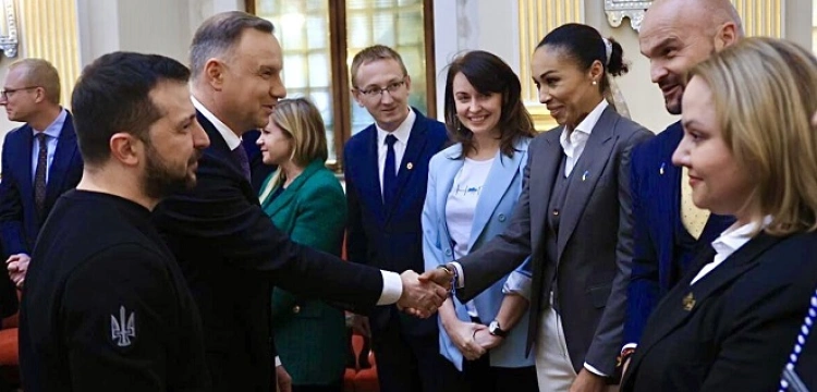 Wieczorne spotkanie Zełenskiego, Dudy i Brzoski. "Prawdziwa odbudowa i przyjęcie Ukrainy do Wspólnoty Europejskiej"