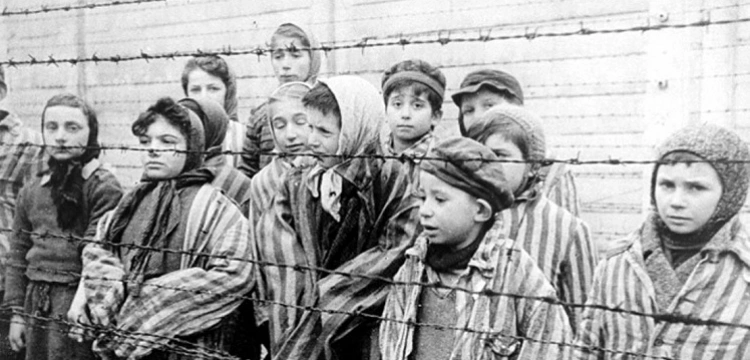 Niemiecka prowokacja historyczna? "FAZ" zarzuca Polakom współudział w Holokauście
