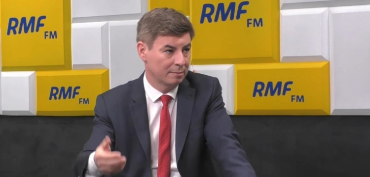 Tym razem Grabcowi brakuje na pensje w KPRM