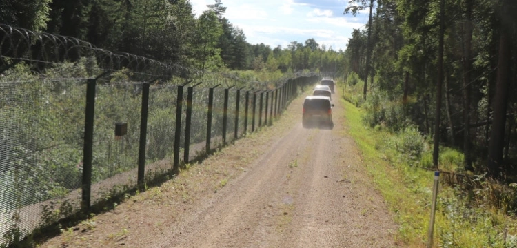 Estonia odgradza się od Rosji. "Presja migracyjna poprzedza inwazję"