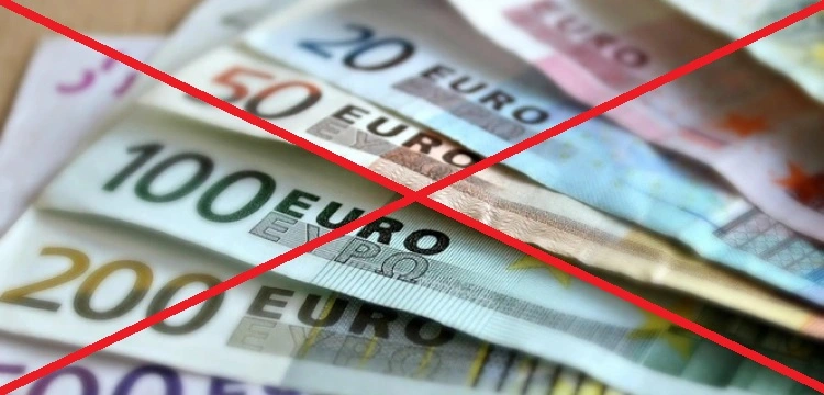 Przyjęcie EURO – najbardziej jednoznaczne podejście Polaków od lat