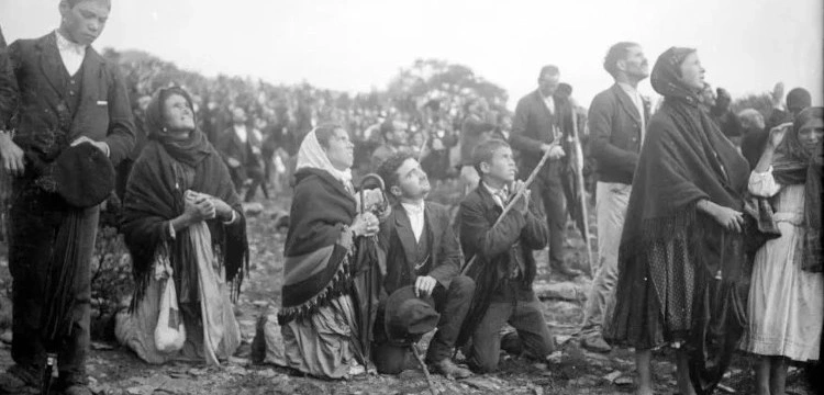 106 lat temu wydarzył się „Cud słońca” w Fatimie. Świadkami kilkadziesiąt tysięcy osób