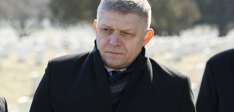 Fico chciał lecieć do Moskwy na paradę. Nic z tego – nie ma zgody!