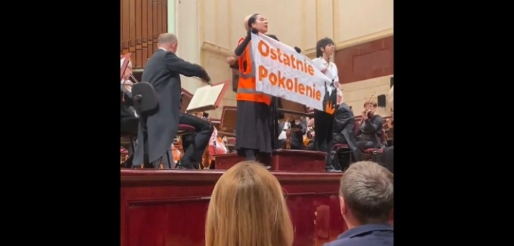 Skandaliczna akcja „ekologów” w Filharmonii Narodowej [Wideo]