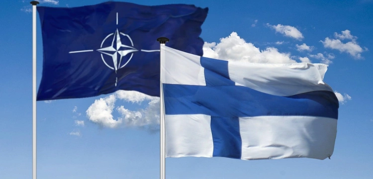Finlandia dołącza dziś do NATO. Czym dysponuje armia?