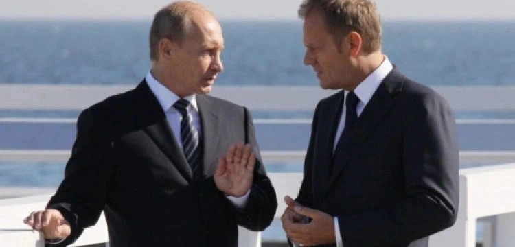 Tusk znów próbuje być ważniejszy od Trumpa... i "interpretuje" Putina