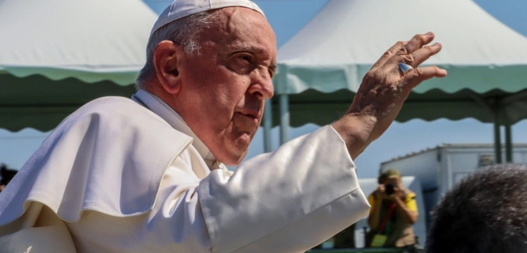 To jeden z najstarszych papieży. Franciszek kończy 87 lat