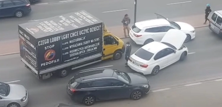 Radca prawny prowadzący ciężarówkę Fundacji Pro- Prawo do życia uniewinniony