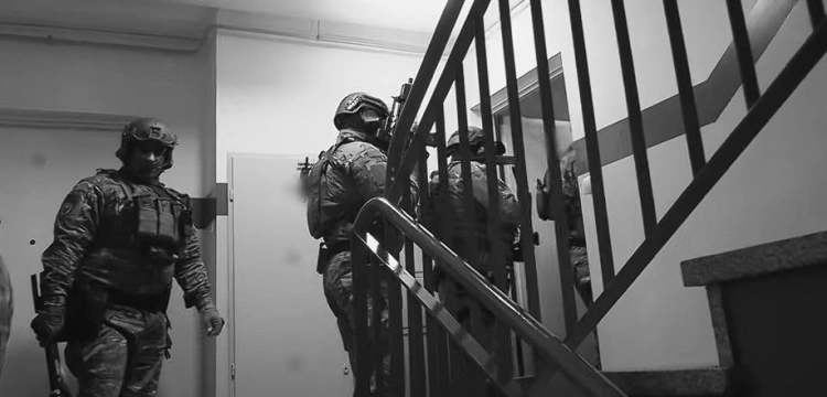 Narkotykowy gang z Podlasia rozbity. Zatrzymano aż 19 osób