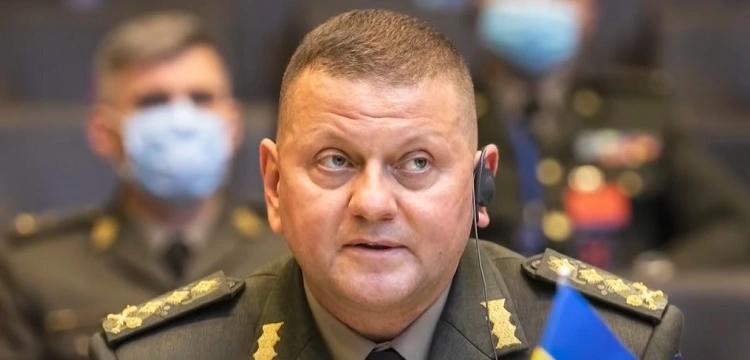 Załużny buduje sztab w Londynie. Były głównodowodzący szykuje polityczne starcie z Zełenskim