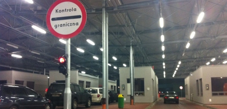 Polska otworzyła przejścia graniczne z Białorusią
