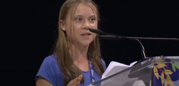 Transparenty: „Nie dla NATO”. Kogo reprezentuje Greta Thubnerg?