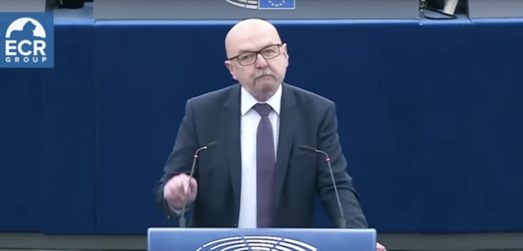 Prof. Ryszard Legutko o polskich elitach: „bałwochwalczy kult” UE i pogarda dla własnego narodu