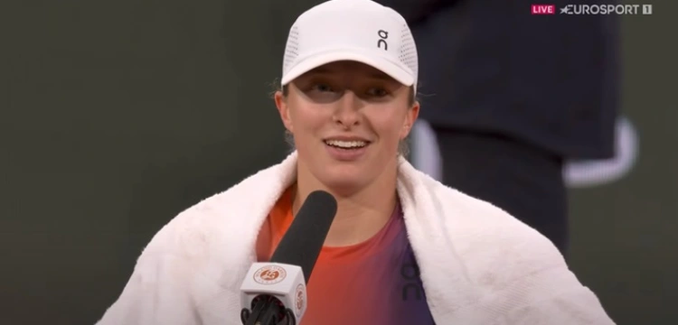 Świątek triumfuje w Paryżu w dniu swoich urodzin