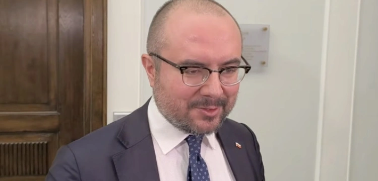 Lekarz-milioner z KO. Jest zawiadomienie ws. 28-letniego radnego