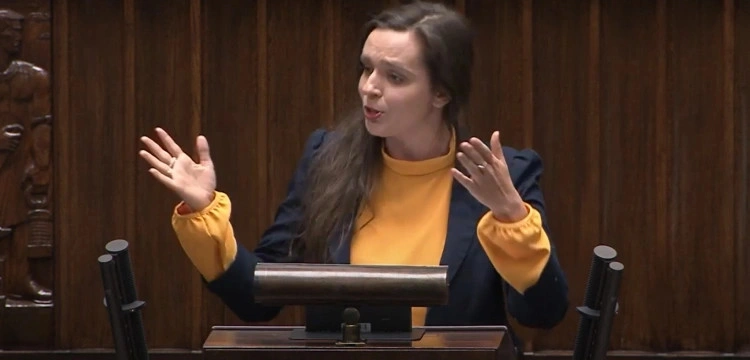 Jachira zawieszona w prawach członka KO