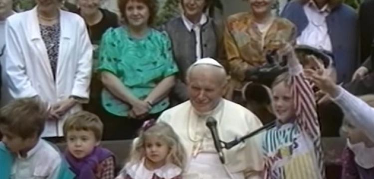 Jan Paweł II: Dziecko to dar Boga