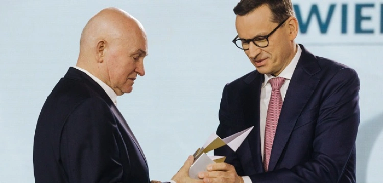 Dr Janusz Kapusta laureatem Nagrody im. Prezydenta RP Lecha Kaczyńskiego