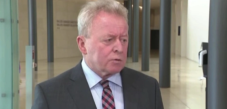 Komisarz Wojciechowski: O stanowisku KE zdecydowały naciski Ukrainy
