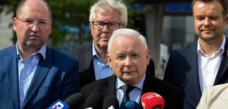 Prezes PiS w Brukseli o „Zielonym Ładzie”: "To anihilacja rolnictwa i zagrożenie dla demokracji"