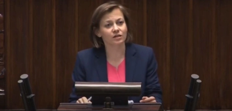 Dymisja w MS. Wiceminister Rudzińska-Bluszcz była odpowiedzialna za „tablicę alimentacyjną”