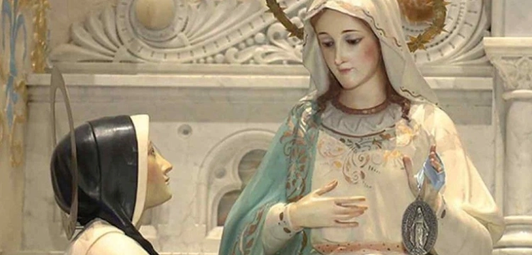 Paryż: rekordowy napływ wiernych do kaplicy Cudownego Medalika