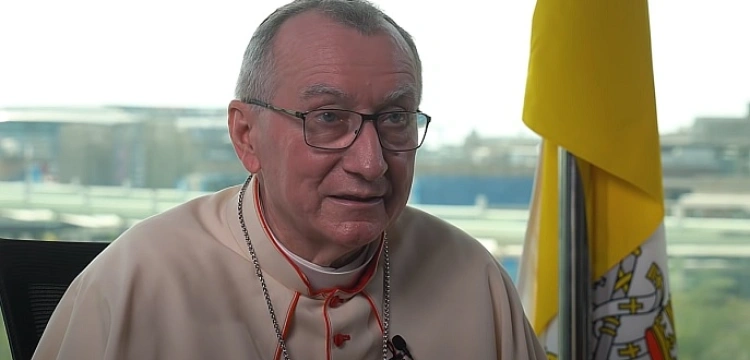 Kard. Parolin w Kijowie, dziś spotkania z władzami