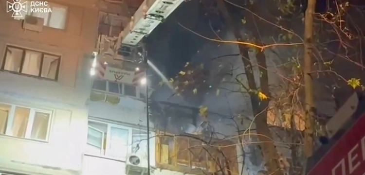 Kijów pod zmasowanym ostrzałem. Setki dronów, rakiety balistyczne i kolejne ofiary rosyjskich ataków